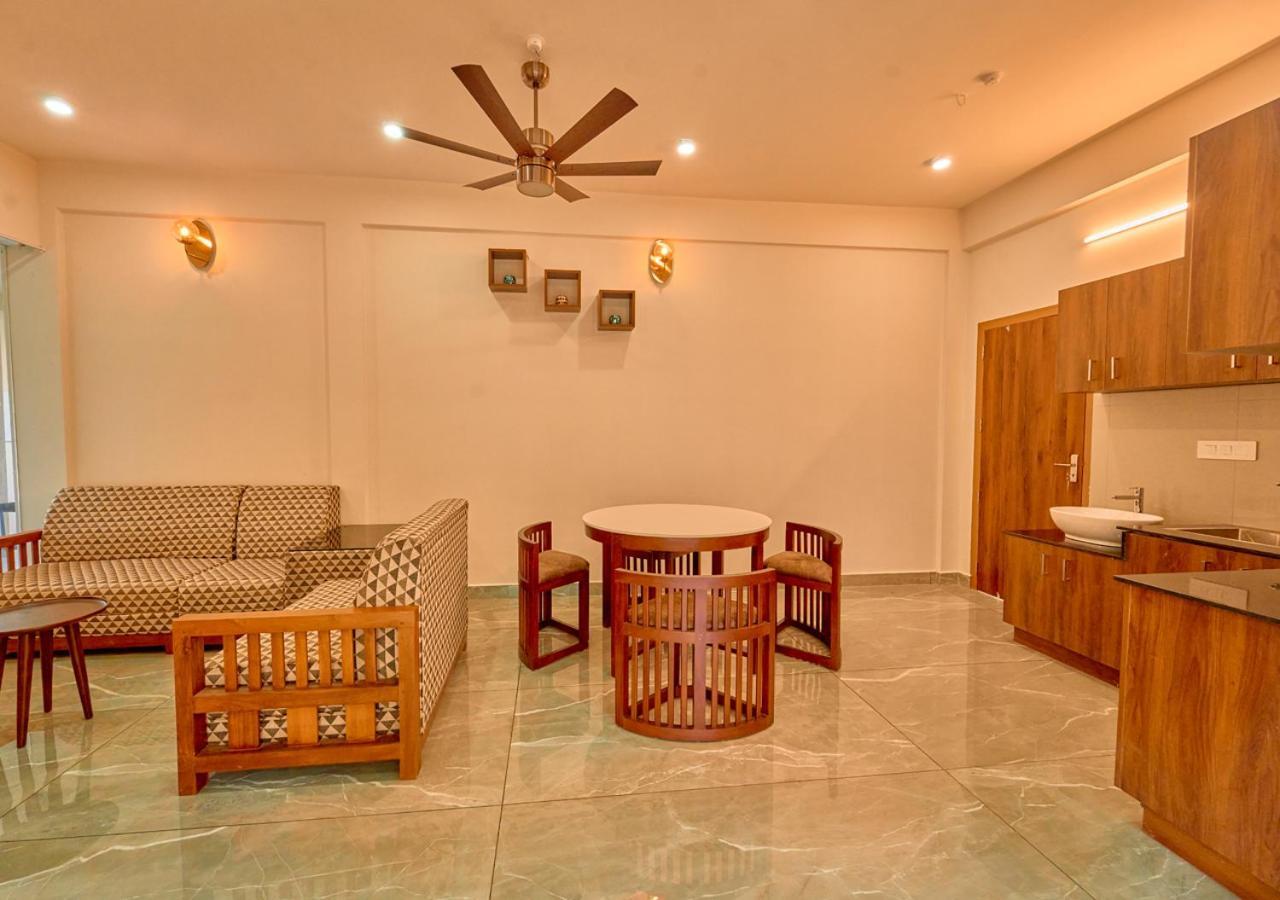 Glen Castle Vagamon Pool Resort By Voye Homes Exteriör bild