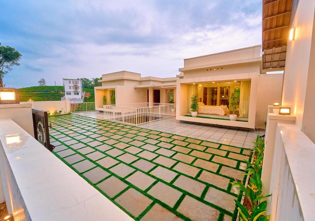 Glen Castle Vagamon Pool Resort By Voye Homes Exteriör bild