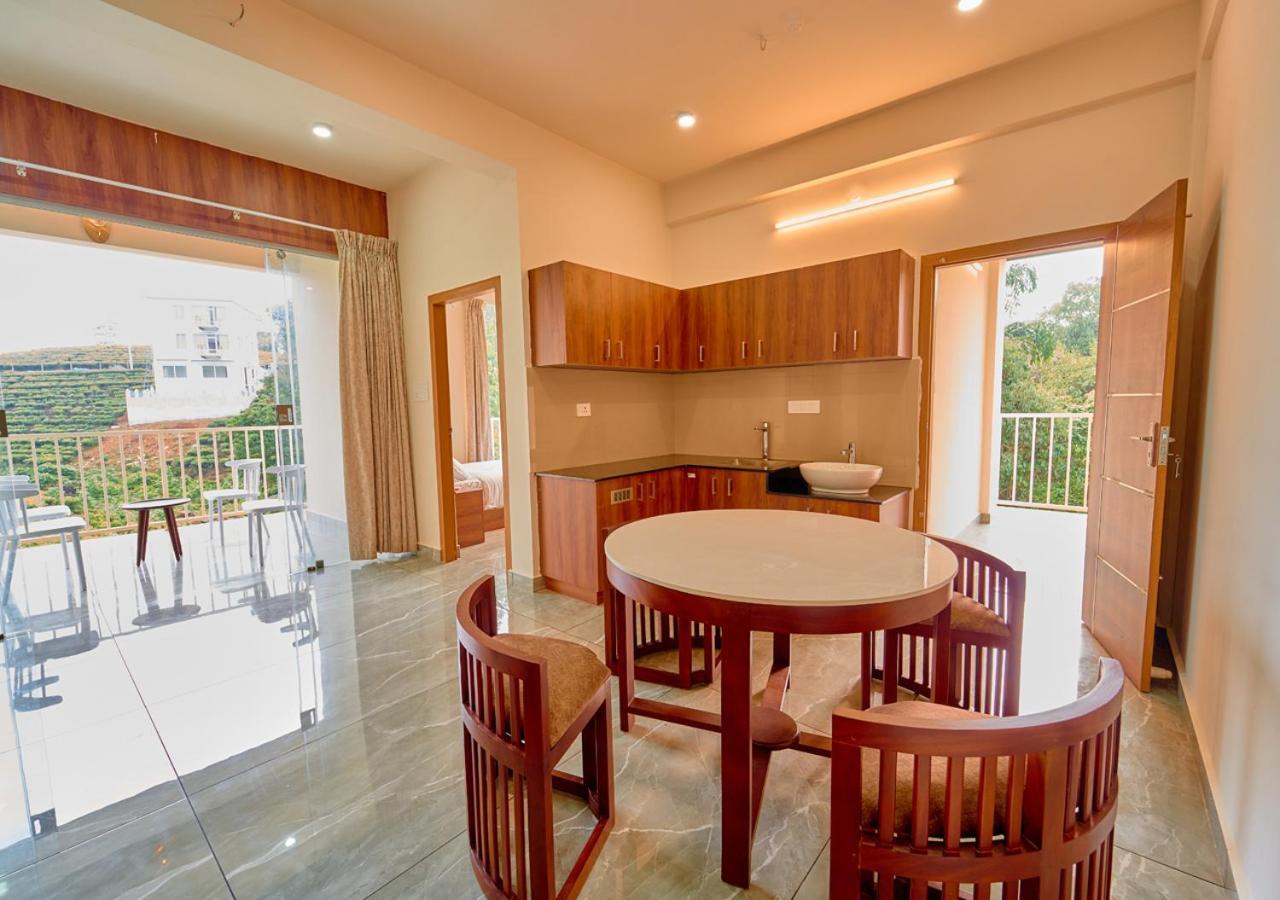 Glen Castle Vagamon Pool Resort By Voye Homes Exteriör bild